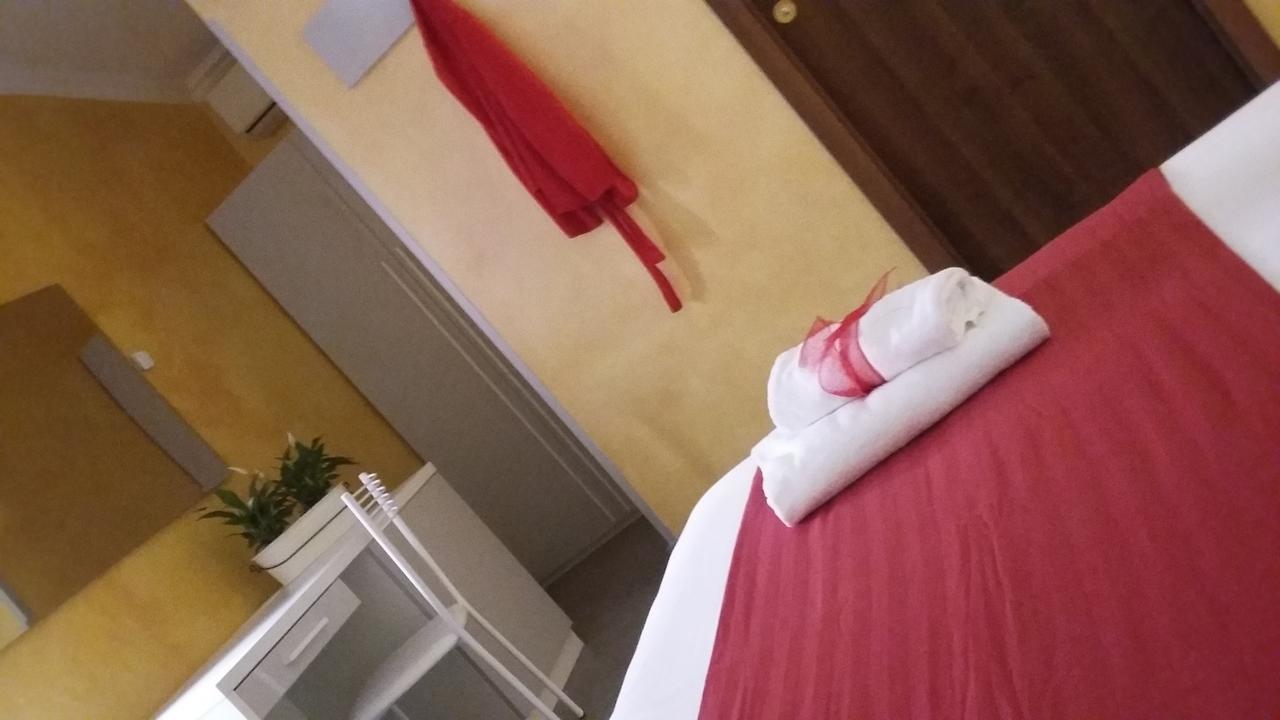 B&B Fiumicino Airport Resort Extérieur photo